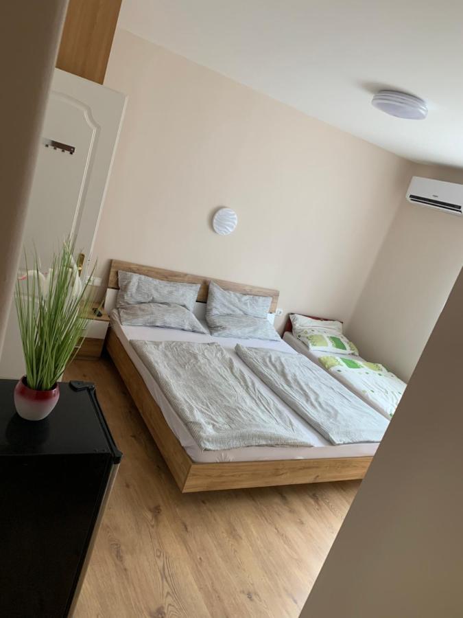 Zsuzsa Apartman Hajdúszoboszló מראה חיצוני תמונה