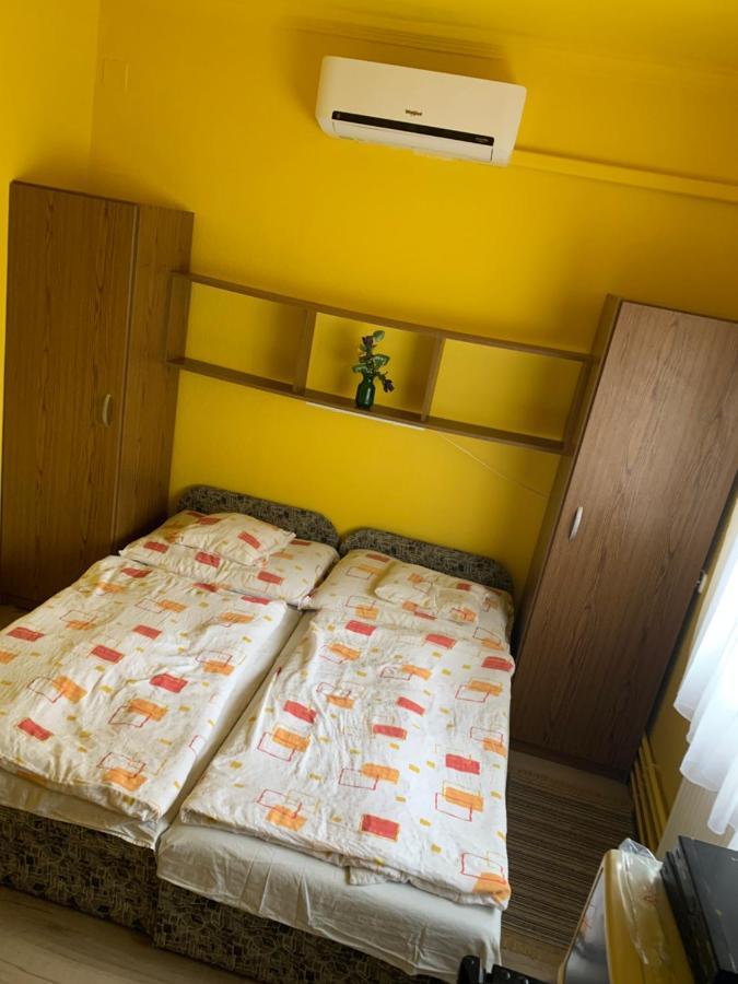 Zsuzsa Apartman Hajdúszoboszló מראה חיצוני תמונה